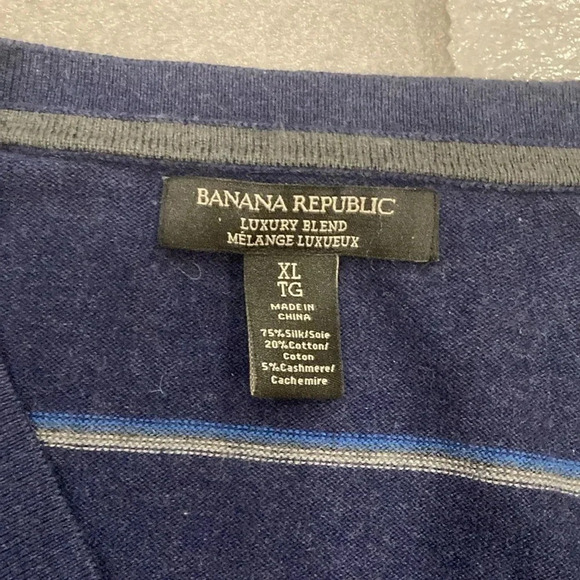[XL]Banana Republic Luxury Blend Blue striped LS V Neck Pull Over Sweater - Picture 3 of 7